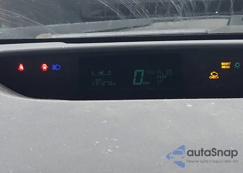 2004 Toyota Prius from USA, damaged, VIN JTDKB20U740019412